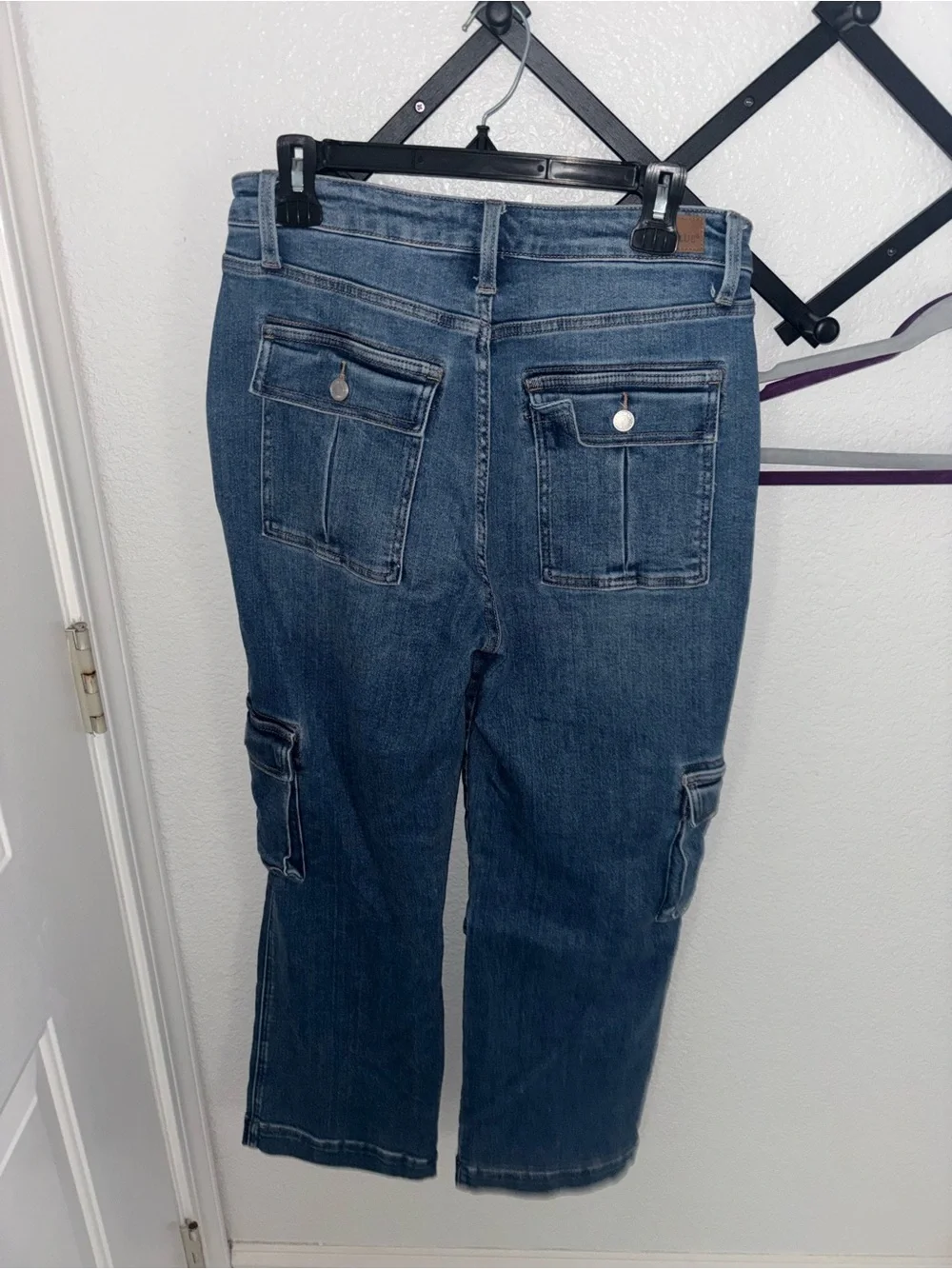 Judy Blue Womens Cargo Jeans Size 9/29 Wide Leg High Rise Y2K Denim - Picture 4 of 4